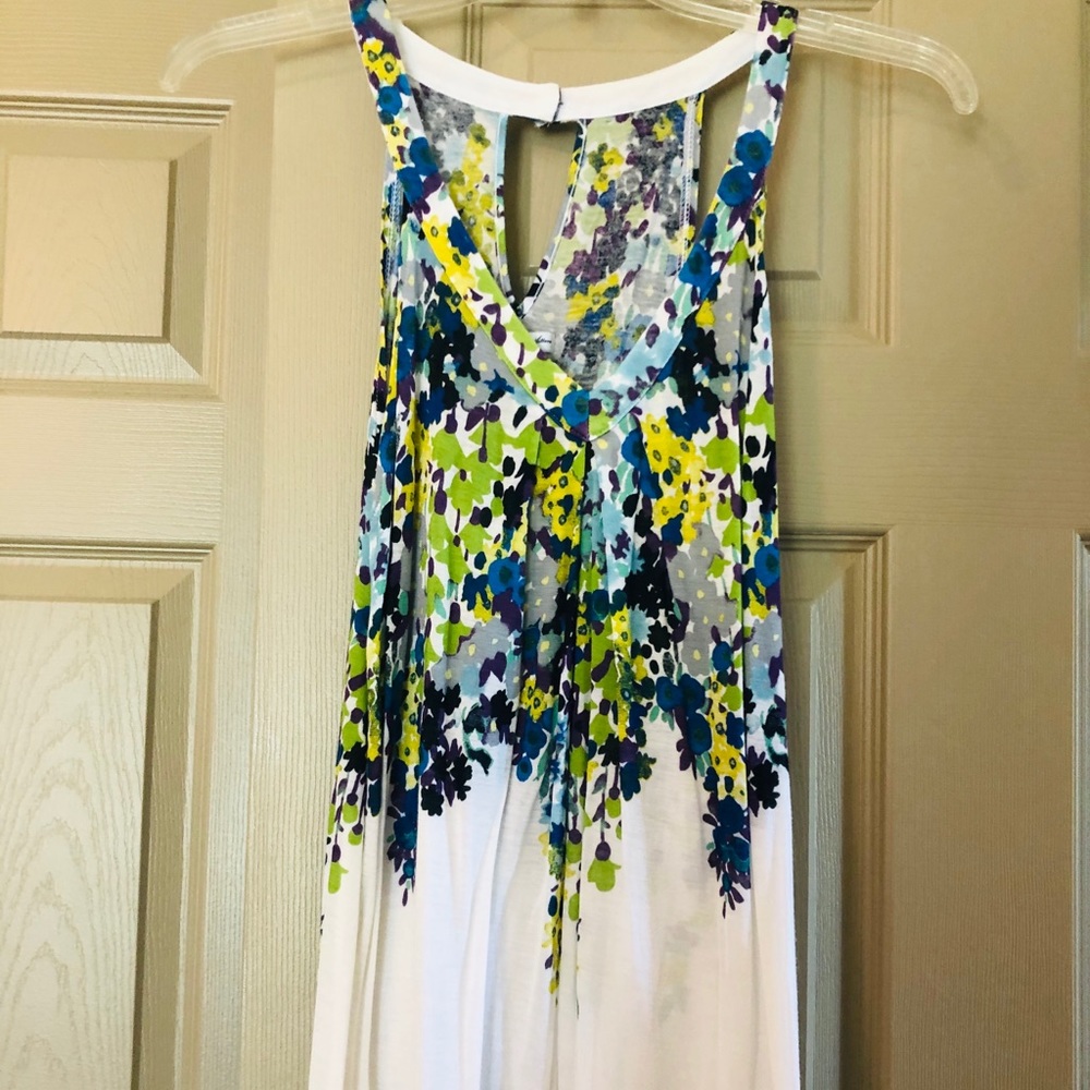 American Eagle Summer top.